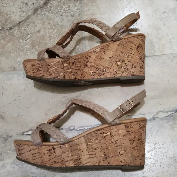 NEW Braided Strappy Cork Wedge Sandles - Picture 3 of 6
